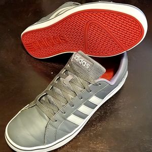 Adidas VS Pace Sneakers